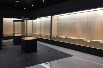 南昌博物館展柜定制 專業設計與上門安裝，守護文物璀璨光華